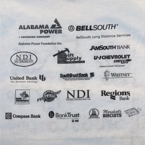 Girl Scouts Big Girls Go Camping 2003 tshirt Y2K vintage - Picture 5 of 7